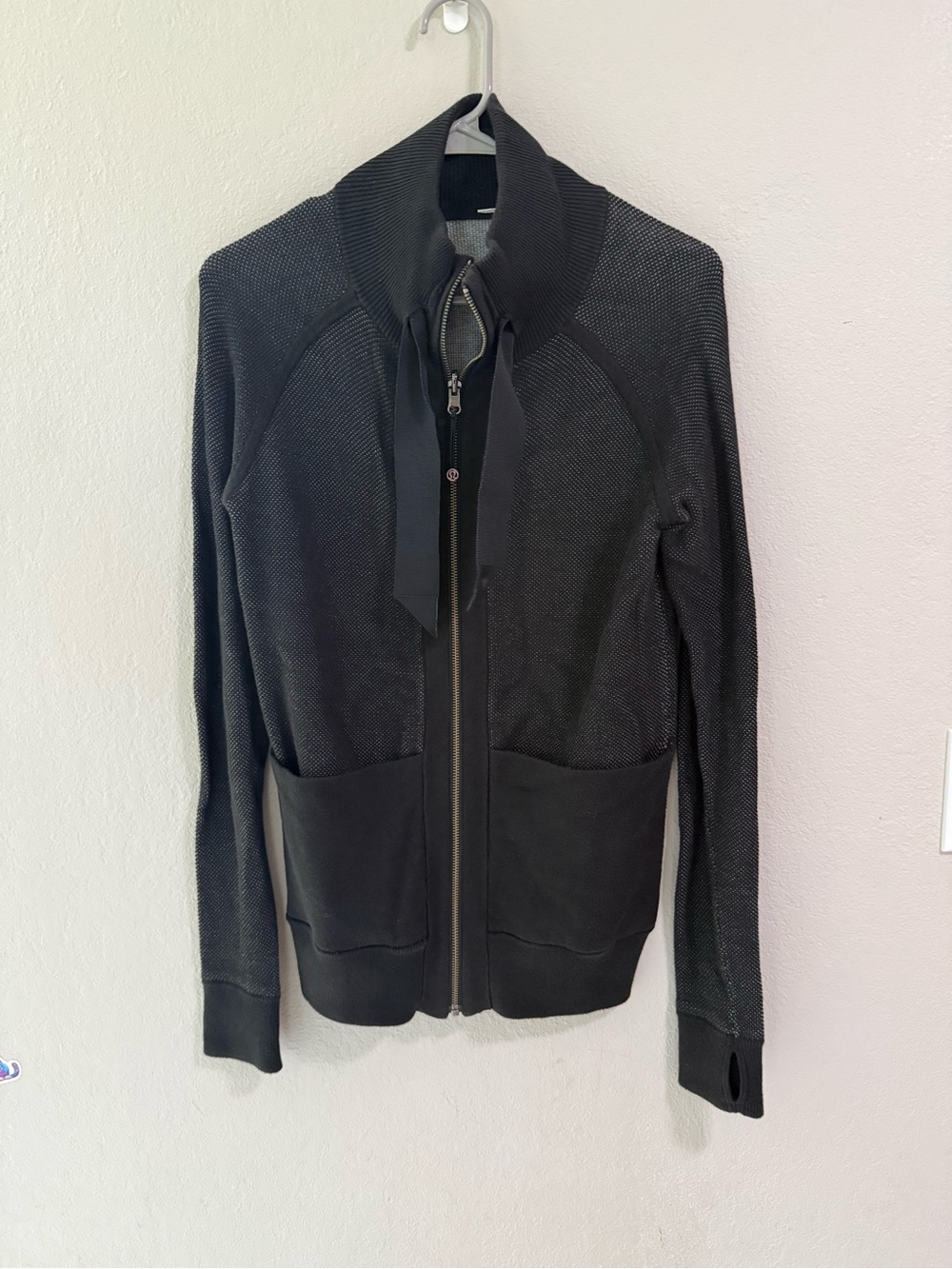 Lululemon Black Textured Full Zip Jacket Size 8